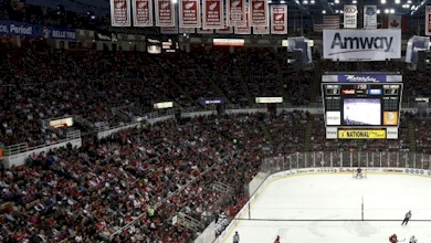 A fan's guide to watching a hockey game at The Joe - Vintage