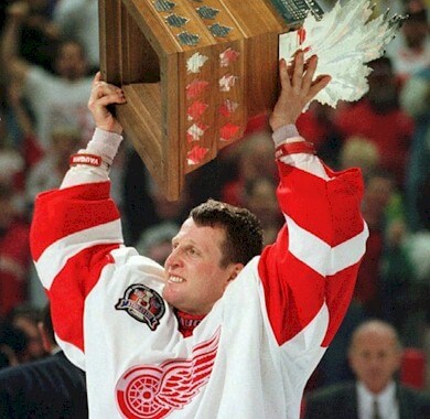 https://www.vintagedetroit.com/wp-content/uploads/2013/08/mike-vernon-detroit-red-wings-1997-stanley-cup-conn-smythe-trophy.jpg