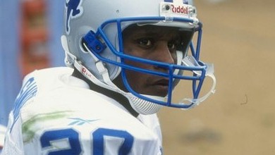 Barry Sanders stunned the sports world when he announced his retirement in July of 1999.