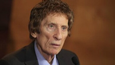 Mike Ilitch desperately wants to win a World Series but he's fallen short in more than two decades of owning the Detroit Tigers.