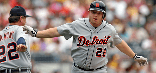 chris-shelton-home-run-2006-detroit-tigers