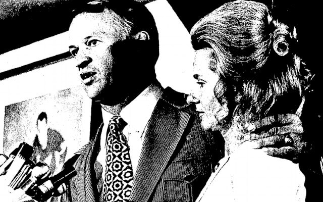 Gordie Howe with his wife Colleen as he announced his retirement from the Detroit Red Wings in September of 1971.
