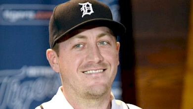 Jordan Zimmermann signed a five-year deal with the Detroit Tigers.